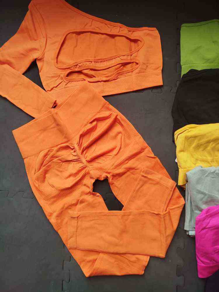 ست نیمتنه و لگ رومی سیملس,ست سیملس ورزشی،ست ورزشی رومی