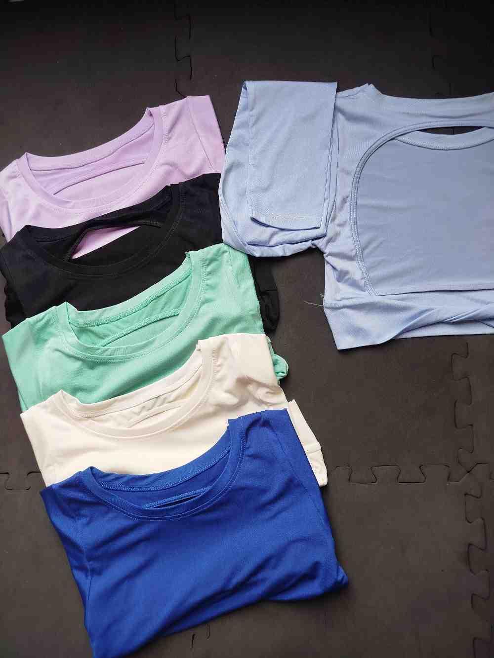 کراپ پشت باز،کراپ استین فینگردار،کراپ فلامنت