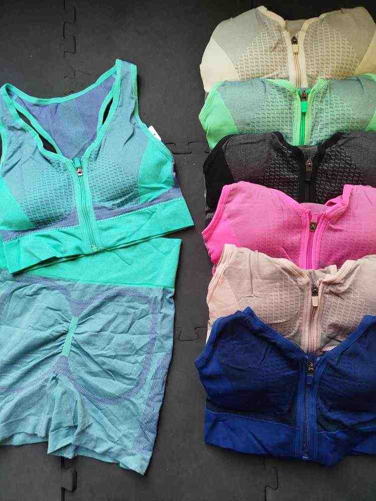 ست نیمتنه و شورتک،نیمتنه زیپدار،ست ورزشی سیملس